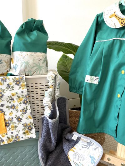 Delantal párvulos verde niña