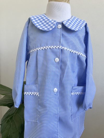 Delantal párvulos cuadrillé celeste